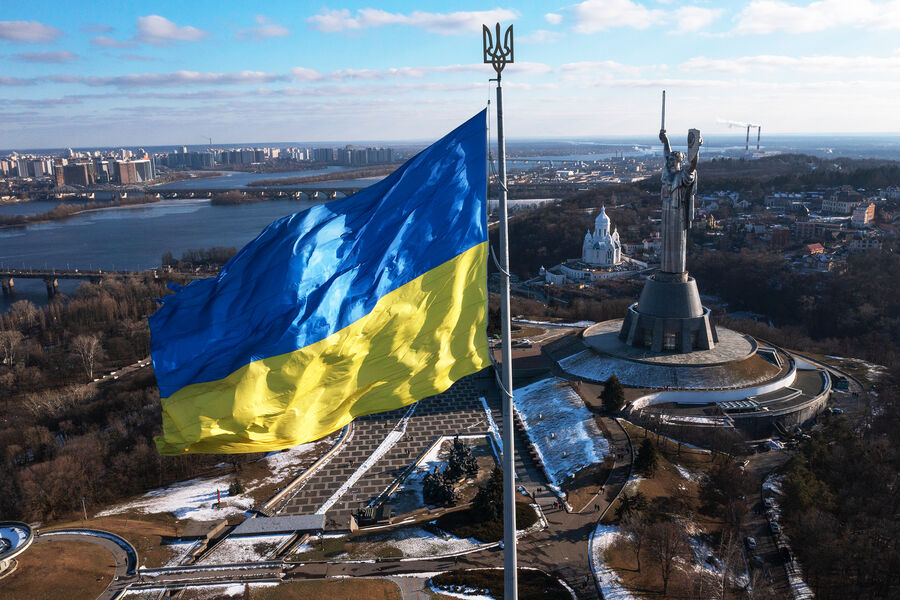 Стало известно, сколько украинцев покинуло страну с начала конфликта